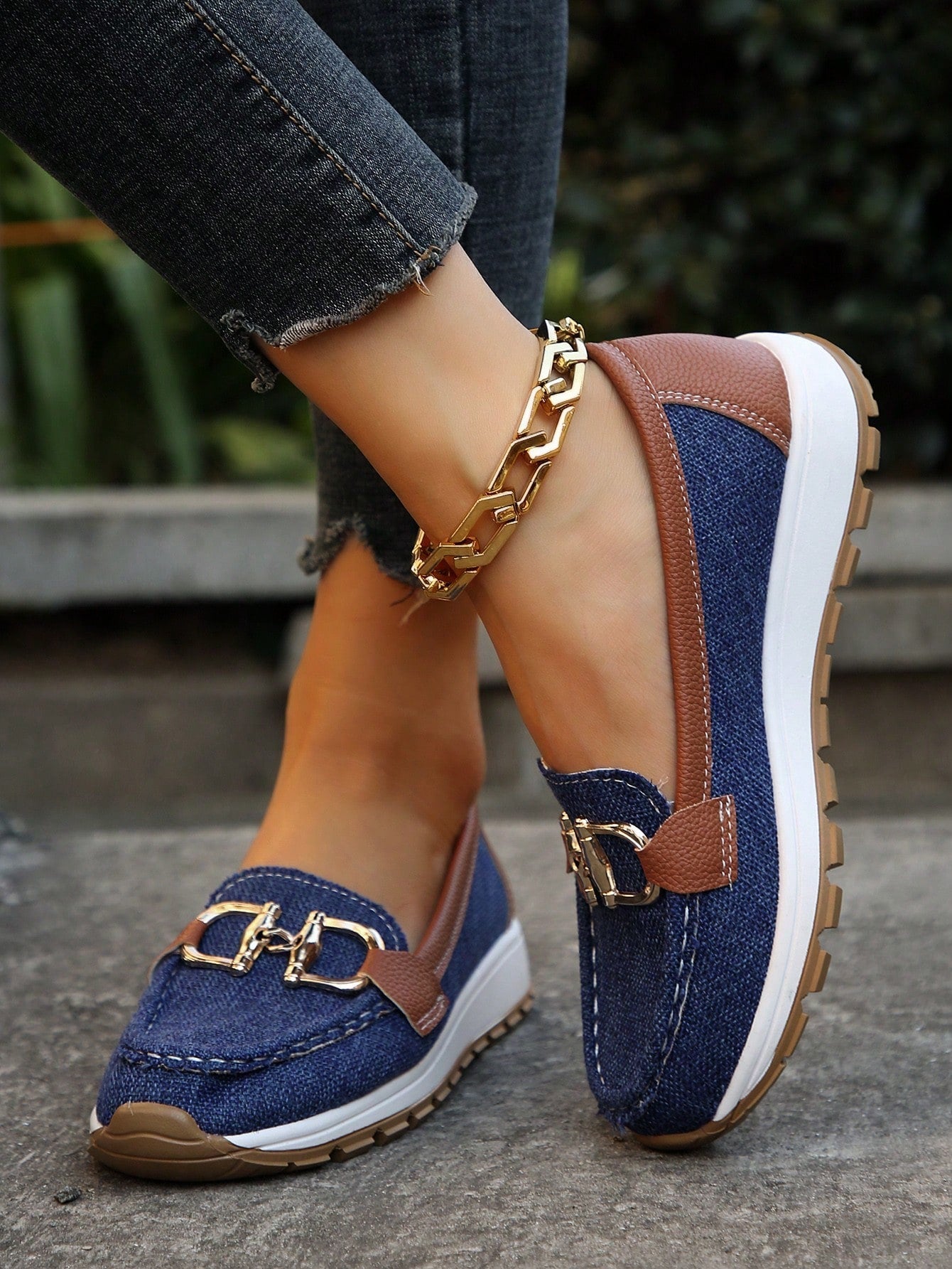 Blue / US 10
