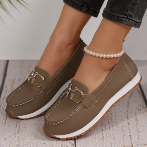 Brown / 8.5