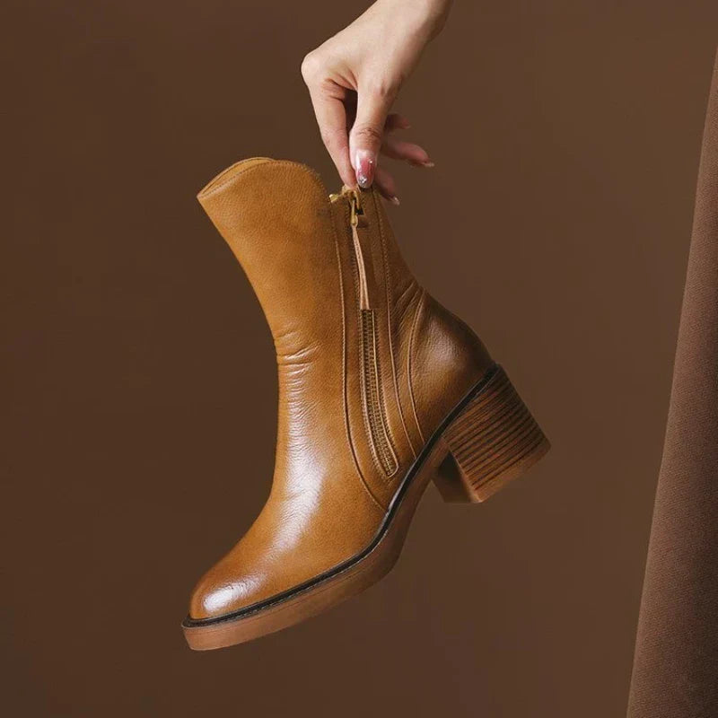 Brown / 12