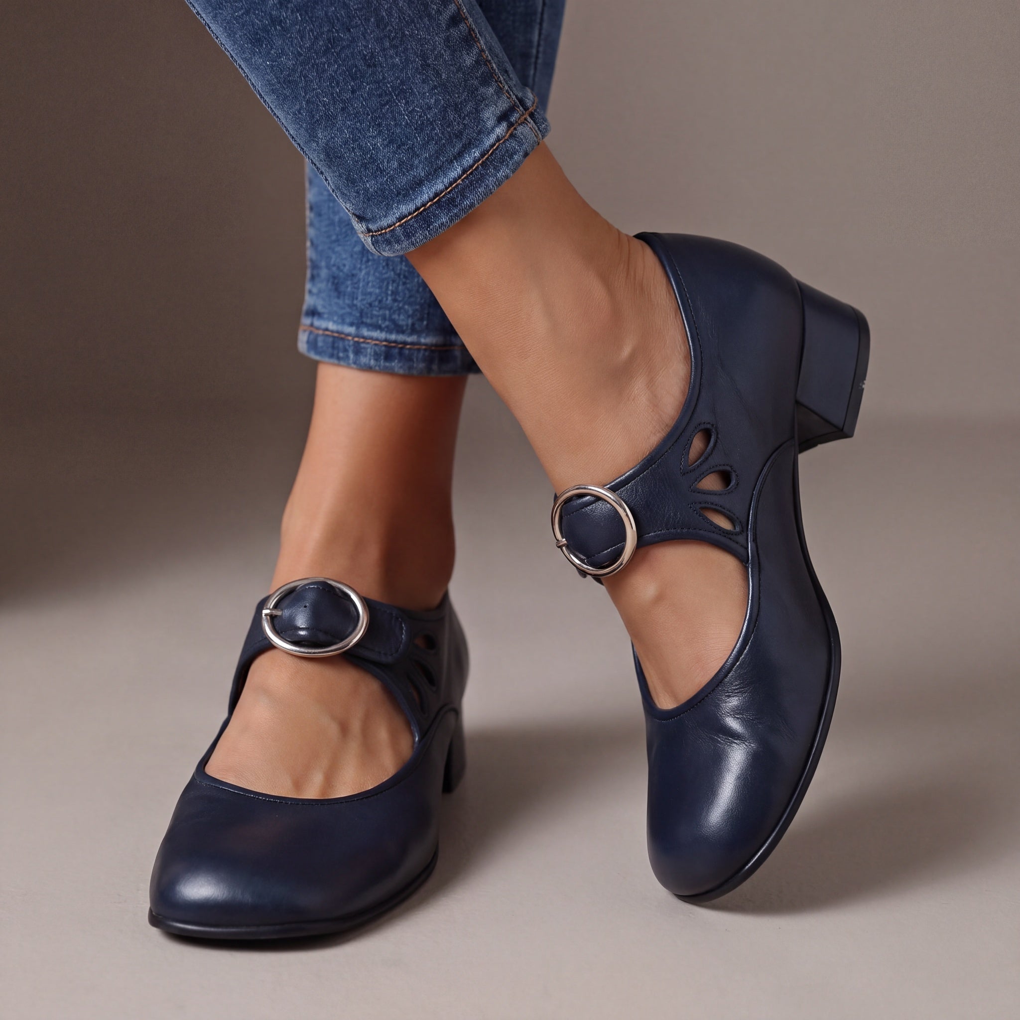 Navy Blue / 12.0